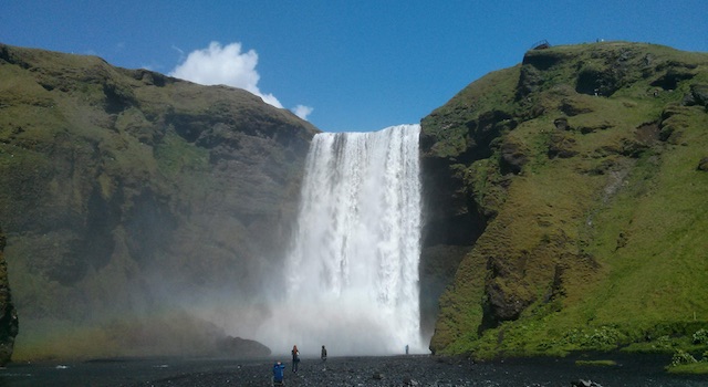 iceland-skogafoss