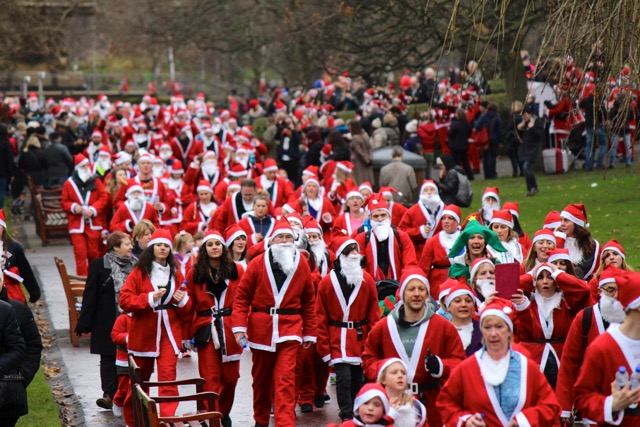 Santa Run in Edinburgh